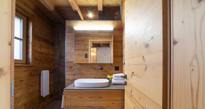 Schibenstoll 4-room chalet near the mountain railways