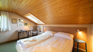 4 habitaciones, wifi gratis y ropa de cama