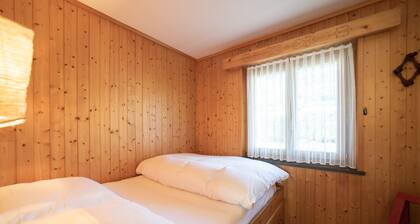 Frühweid 4-room holiday apartment next to the mountain railways