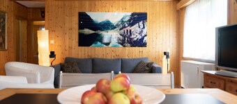 Frühweid 4-room holiday apartment next to the mountain railways