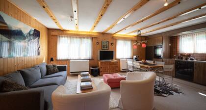 Frühweid 4-room holiday apartment next to the mountain railways