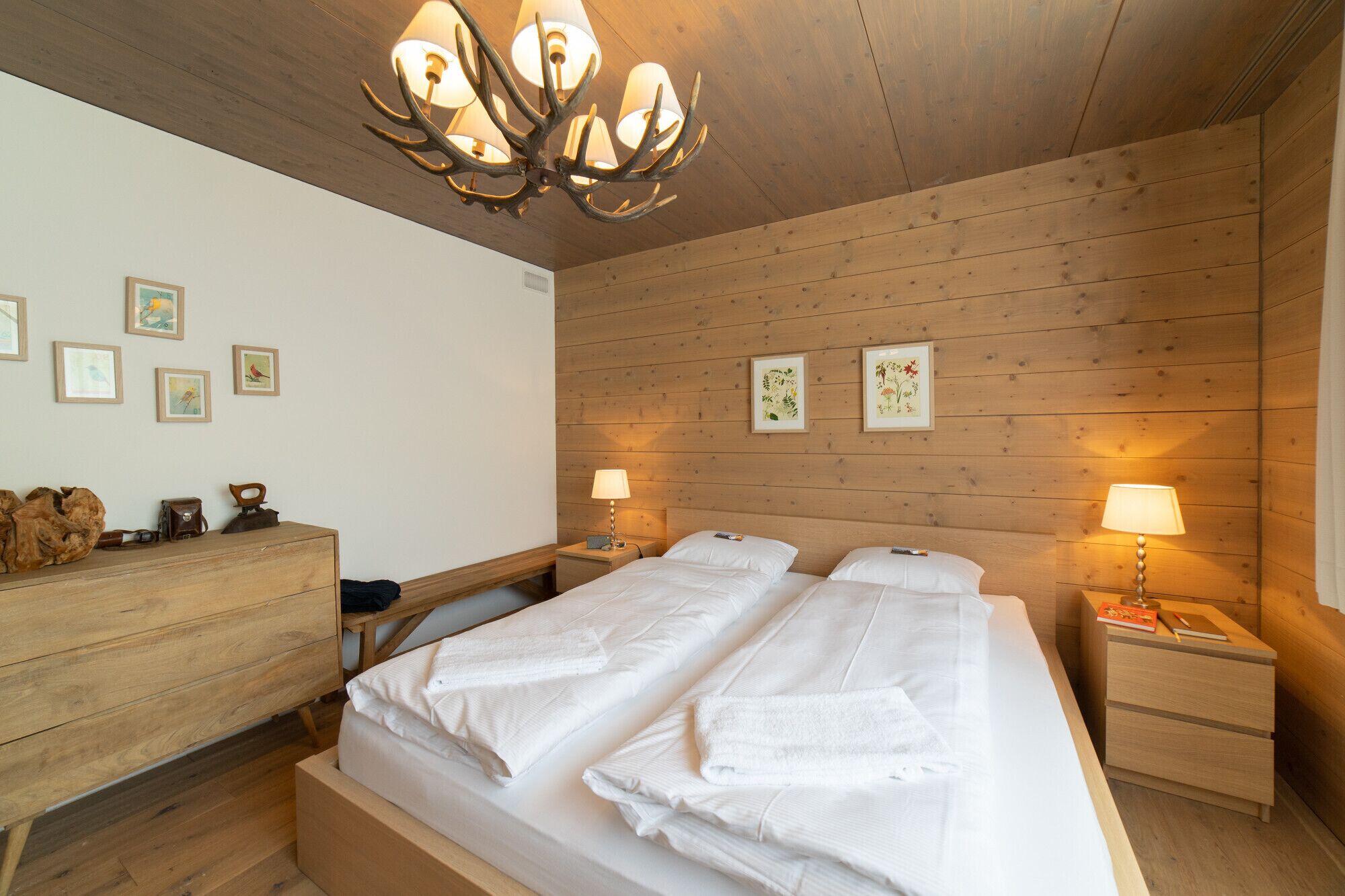 3 Schlafzimmer, Schreibtisch, Reisekinderbett, kostenloses WLAN