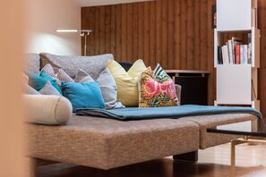 Interior - Grosszügige Dachwohnung mit Sauna und Blick auf die Churfirsten (Wildhaus)
