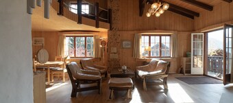 Tanzhaus 5-room holiday home with mountain view