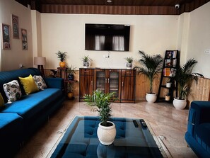 Restaurant - Hotel Mid Orchard Kasol (Riverside) (Bhuntar)