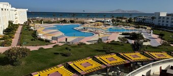 Amarina Sun Resort & Aqua Park アマリナサンリゾート＆アクアパーク