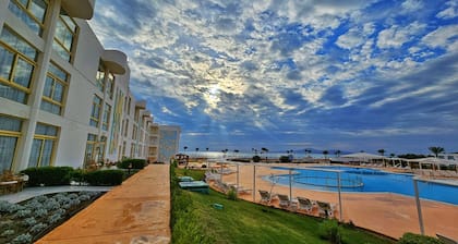 Amarina Sun Resort & Aqua Park