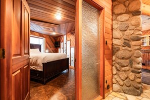 4 camere, ferro/asse da stiro, Wi-Fi, lenzuola