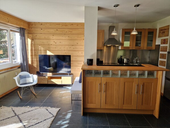 Køleskab, mikrobølgeovn, ovn, opvaskemaskine