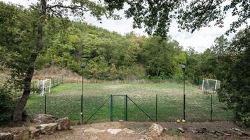 Enceinte de lâhĂ©bergement