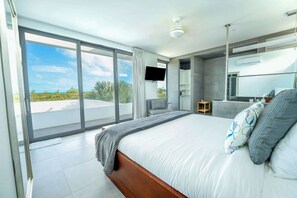 2 bedrooms, iron/ironing board, travel crib, WiFi - Private Villa w/Pool,Resort Amenities and Beach 1 (Providenciales)