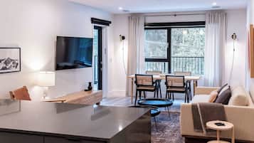 TV, offices