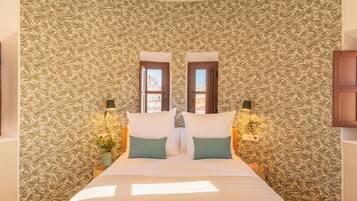 Superior Apartment, 1 Bedroom, City View, Tower | In-room safe, blackout drapes, iron/ironing board