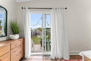 1 bedroom, iron/ironing board, travel cot, WiFi