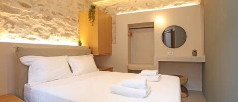 2 chambres, fer et planche à repasser, lit parapluie, Wi-Fi gratuit