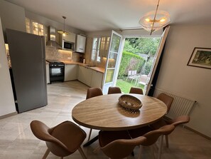 Dining - Appartement Avec Jardin en Plein Cœur de Barbizon (Barbizon)