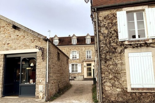 Appartement Avec Jardin en Plein Cœur de Barbizon