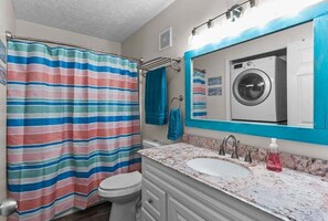 Bruser, hårtørrer, håndklæder