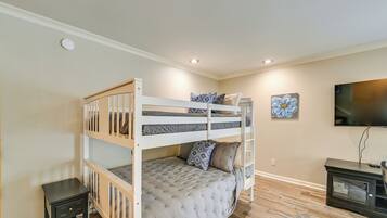 Rumah (4 Bedrooms) | Interior