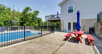 Home w/ Private Pool - 15 Miles to Ark Encounter!