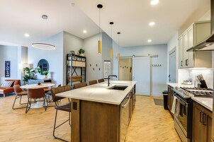 Apartment (1 Bedroom) | Interior