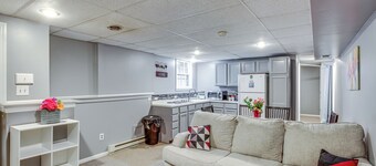 Shawnee Vacation Rental ~ 11 Mi to Kansas City!