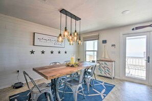 House (3 Bedrooms) | Interior - Deck & Gulf Access: Surfside Beach Home! (Freeport)