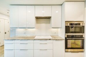 Apartment (2 Bedrooms) | Interior - Beachfront Vacation Rental w/ Hot Tub, Pool, Sauna (Miramar Beach)