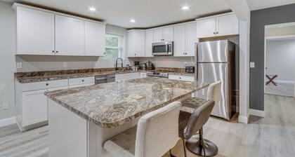 Updated Pensacola Home ~ 7 Mi to Beach!