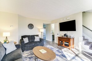 Apartemen (2 Bedrooms) | Bagian depan properti