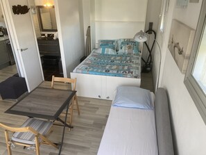 1 bedroom, iron/ironing board, travel crib, free WiFi