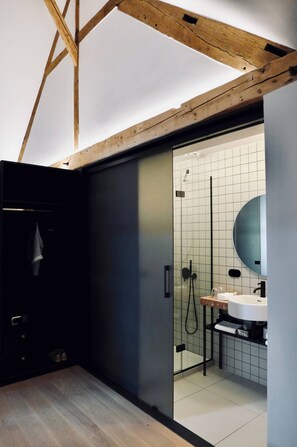 Loft | Bathroom - Hôtel restaurant Beim Schlass (Wiltz)