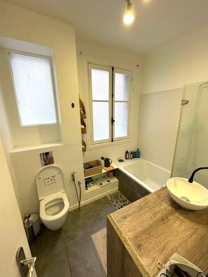 Hair dryer, towels, soap, toilet paper