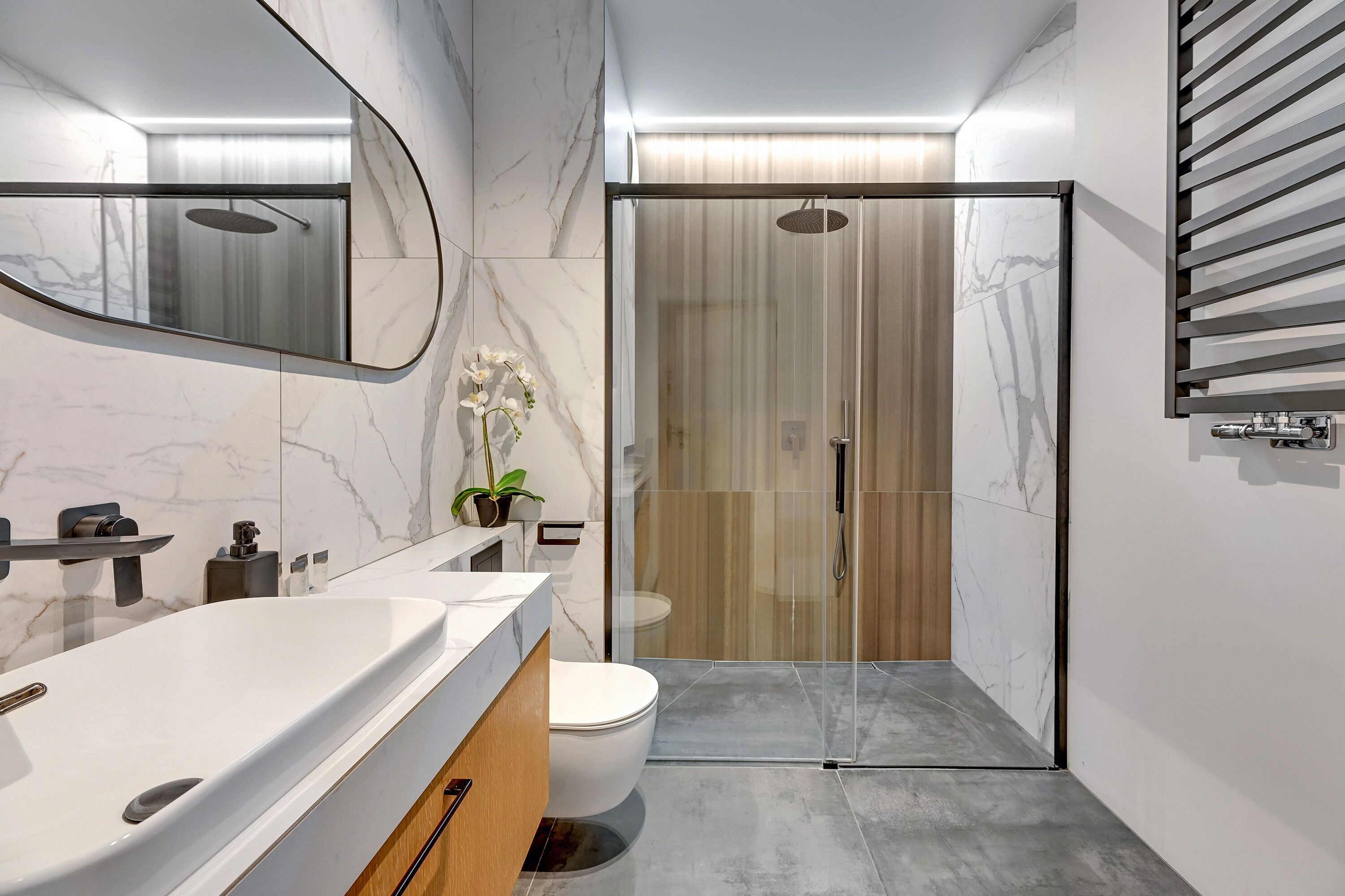 Deluxe Apartment, 1 Bedroom, Non Smoking | Bathroom | Shower