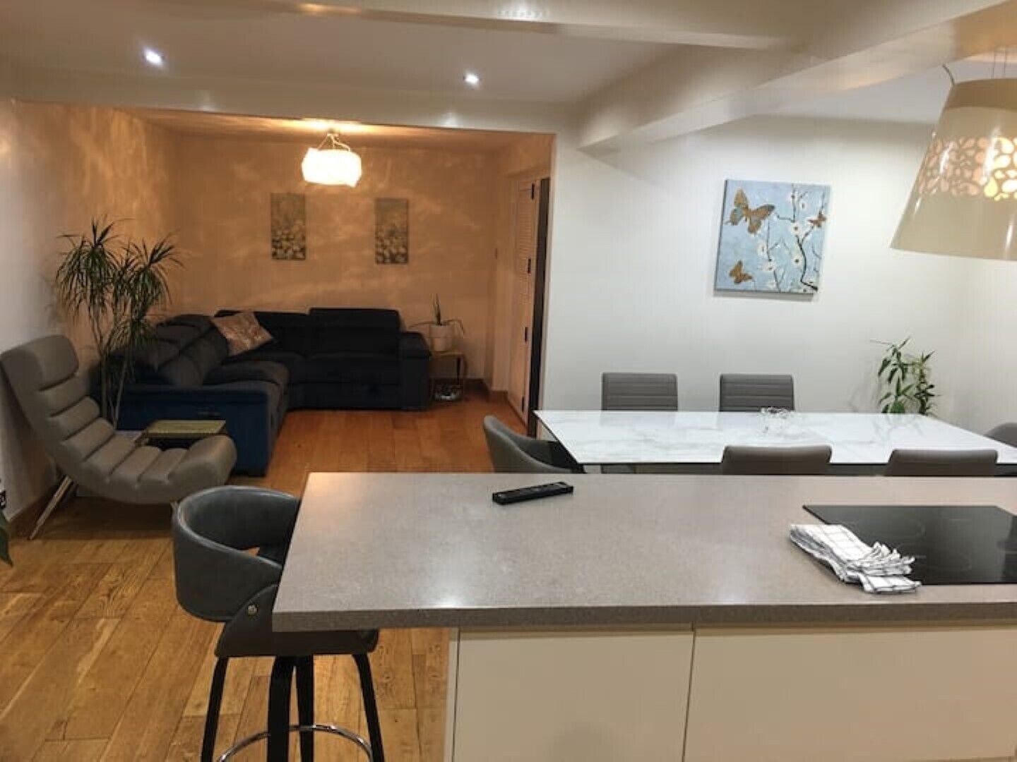 Spacious 5-bedroom Home  Perfect For Family Getaways And Group Stay - Fareham