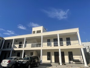 Exterior - Hotel and Hostel 230 (Valladolid)