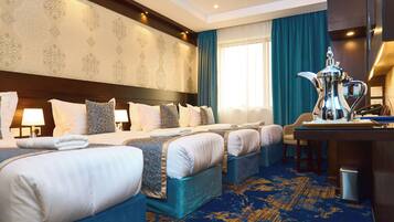 1 bedroom, Egyptian cotton sheets, premium bedding, down duvets