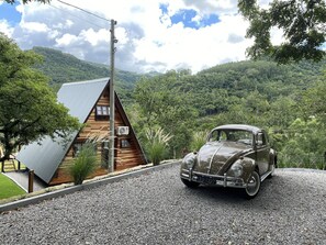 Cabana bàsica | Àrea exterior de l'allotjament