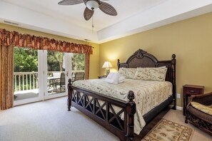 4 chambres, fer et planche à repasser, Wi-Fi gratuit, draps fournis