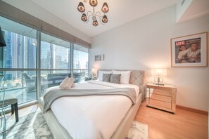 In-room safe, iron/ironing board, free WiFi, bed sheets