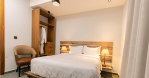 In-room safe, blackout curtains, iron/ironing board, free WiFi - BISABO SUITES APARTMENT (Kigali)