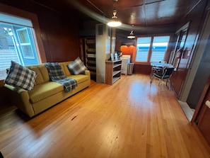 Smart TV - Close to Golf, Beach and Restaurants. (Seaside)