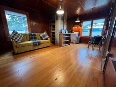 Close to Golf, Beach and Restaurants.