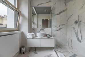 Free toiletries, hair dryer, slippers, towels - Prestige Apartments Torino (Torino)