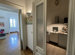 Interior - Beautiful appartamento in Naples in piazza amedeo (Napoli)