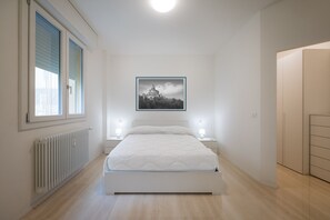 1 bedroom, individually decorated, free WiFi, bed sheets