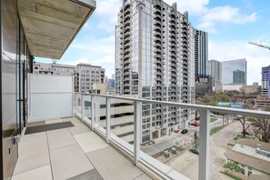 Luxury Condo, 2 Bedrooms, Balcony, City View | Balcony - 2BR Condo near Rainey St | Heated Pool | Gym | Bar (Austin)