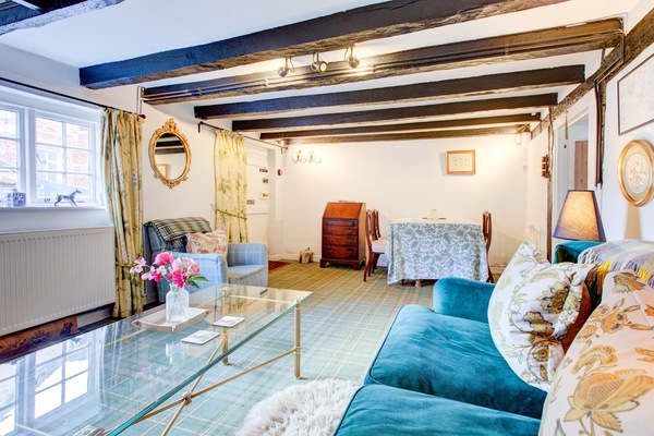 Wohnzimmer / Lounge