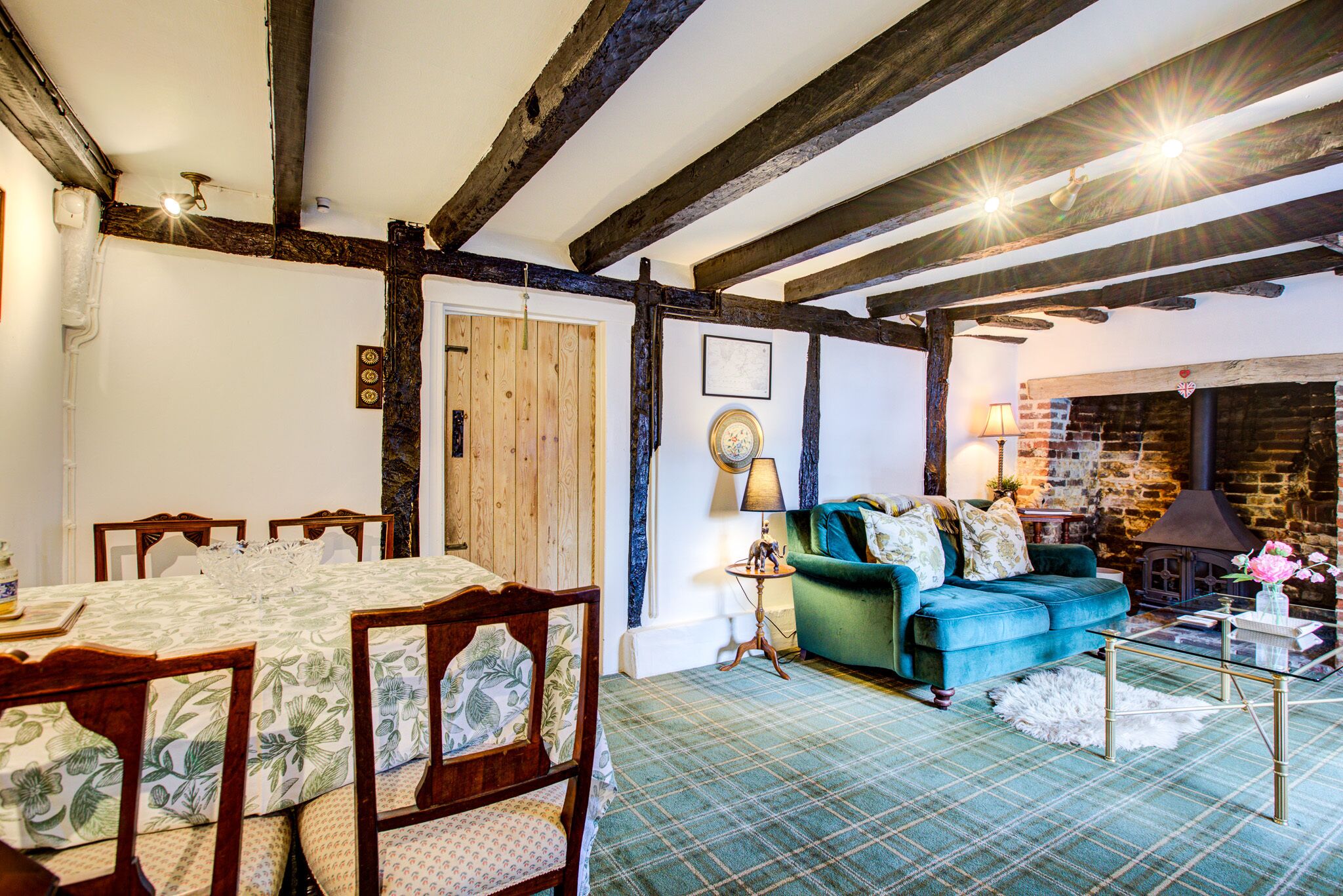 Eglantine Country Cottage - Farnham Castle