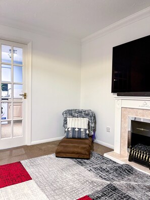 อพาร์ทเมนท์ | บริ  เวณนั่งเล่น